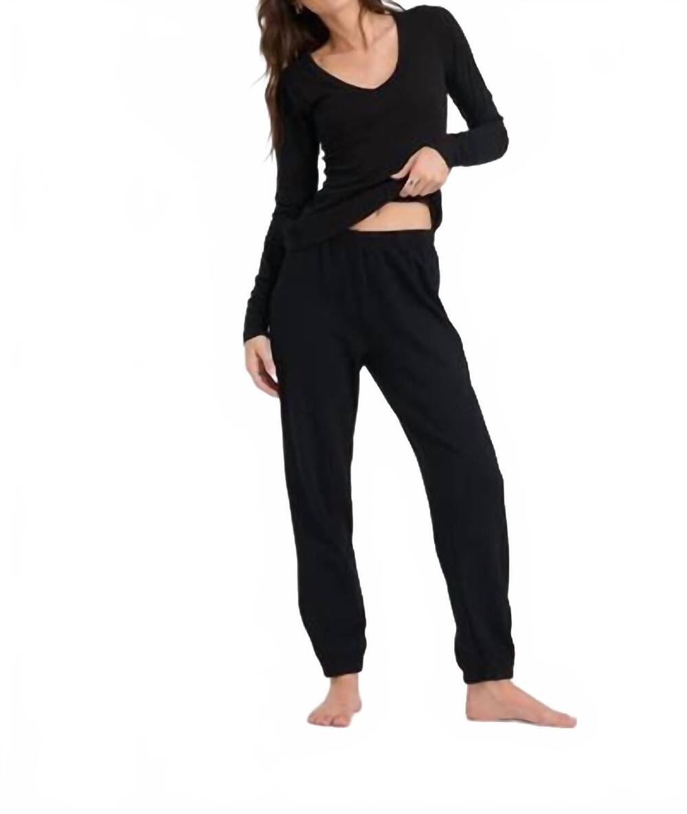 NEW LAMADE esya v-neck long sleeve top in black